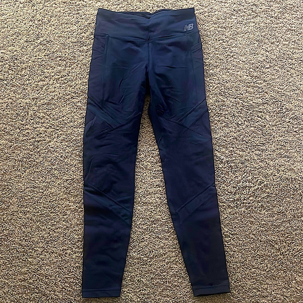 New Balance Work out Capri’s. Vented, Pockets, like new condition. Medium-Large